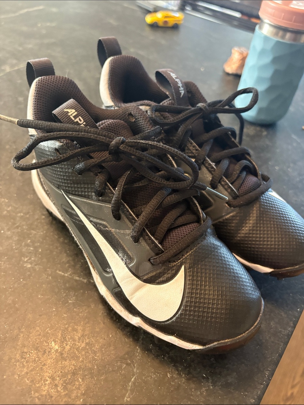 Nike Kids Black Athletic Bootball Cleats!